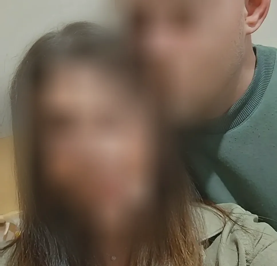 Annika, 32