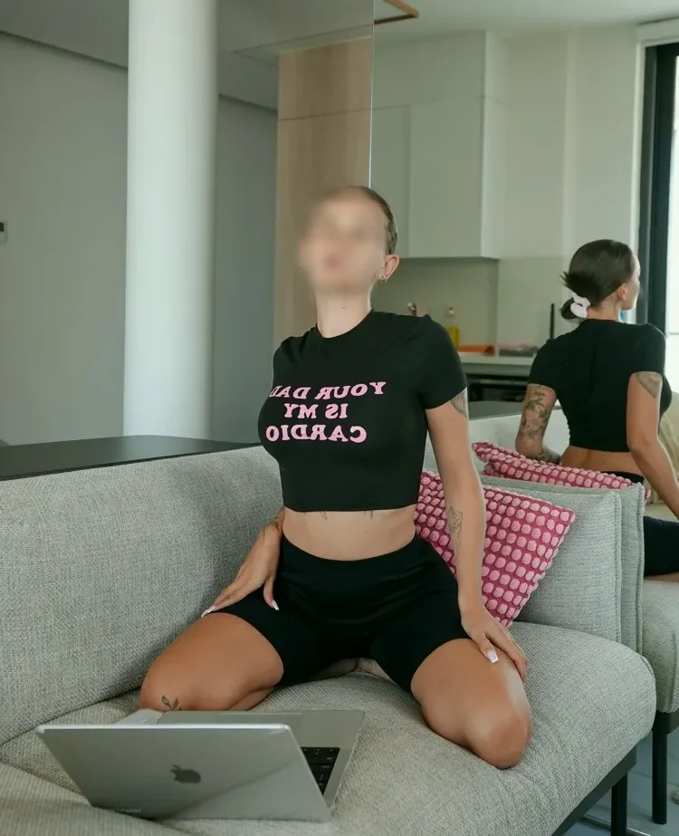 Carina, 31