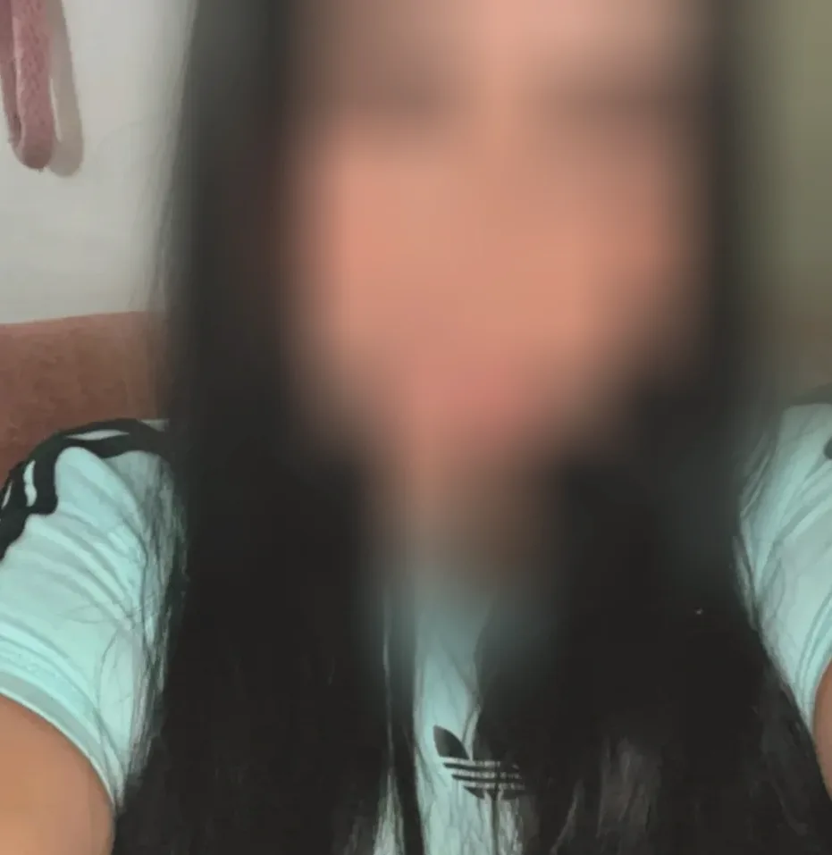 Marina, 25